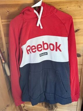 Reebok Men's Red White and Navy Colorblock Crewneck Hoodie